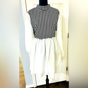 Women’s plus size 0XL long sleeve flare shirt Or Dress